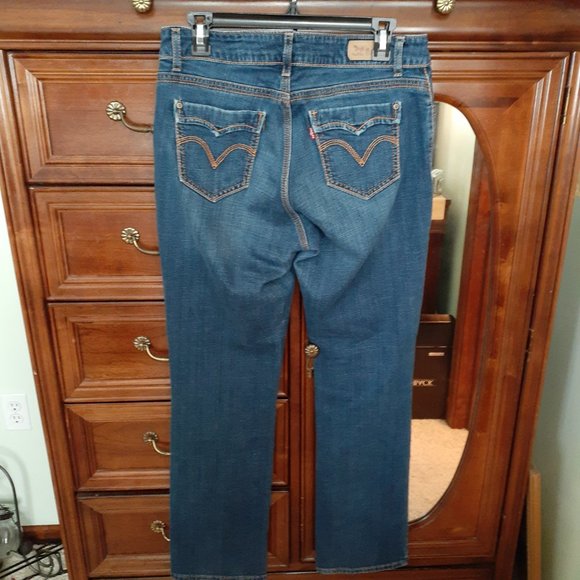 Levi's 529 Curvy Fit Straight Women's Medium Wash Denim Jeans-Size 10 M W30 L32 - Picture 2 of 10